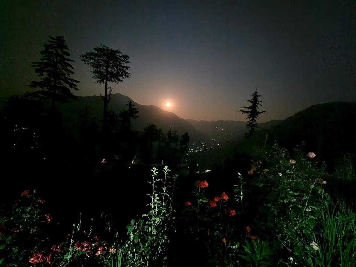 Ishan Log Huts-A Boutique Home Stay Banjār エクステリア 写真